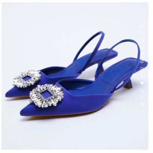 SOLD!!! NWT Zara shimmery slingback heels